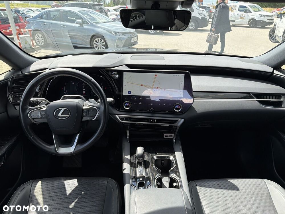Lexus RX - 25