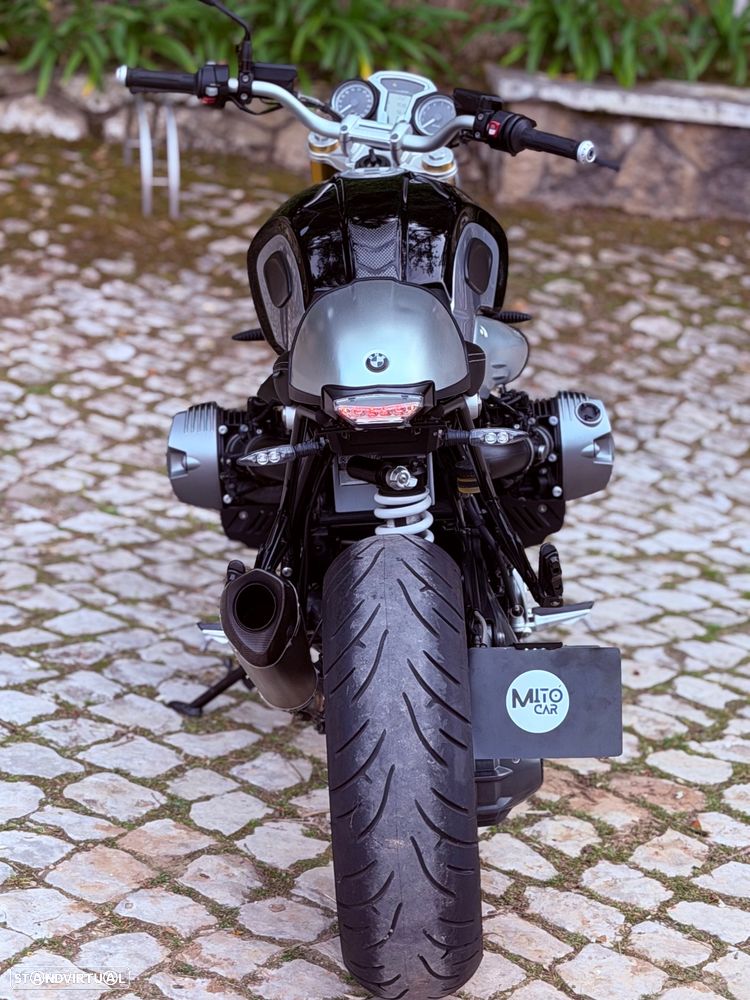 BMW R nineT - 8
