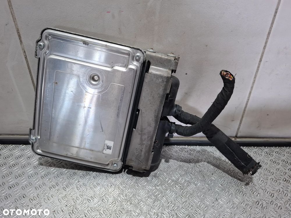 Moduł sterownik silnika Volkswagen Golf 2009 rok nr 03C906016 , 0264S04390 1,4 B - 3