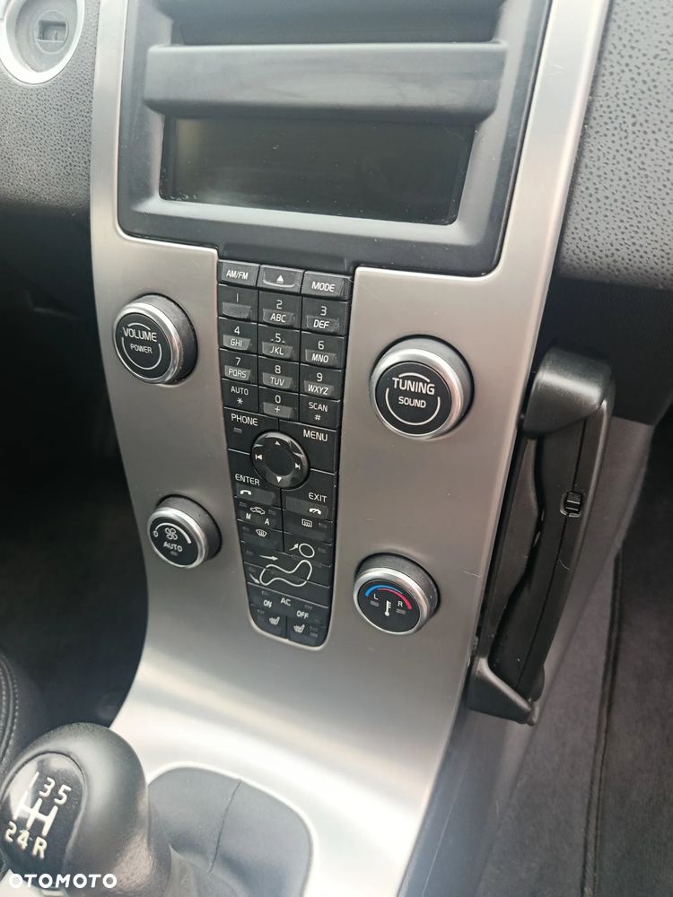 Volvo V50 2.0 - 17