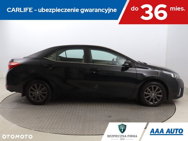 Toyota Corolla - 8