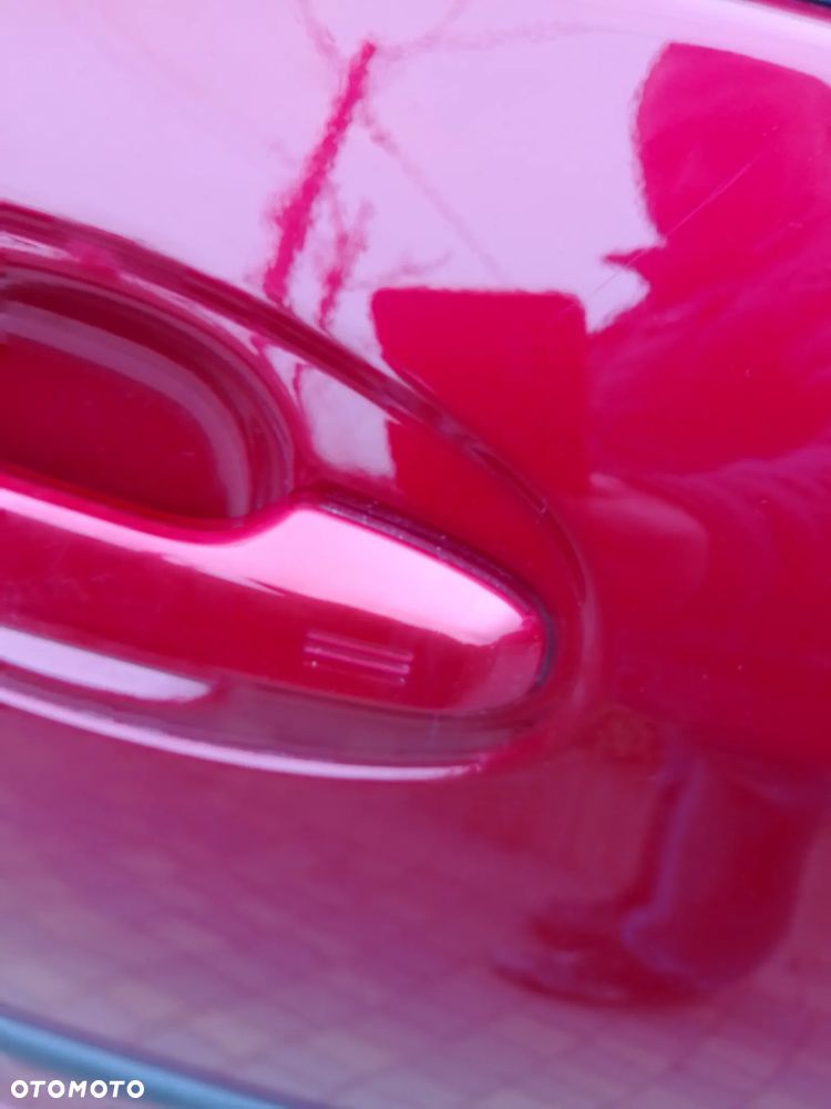 Toyota Yaris Hybrid 100 Dynamic - 21