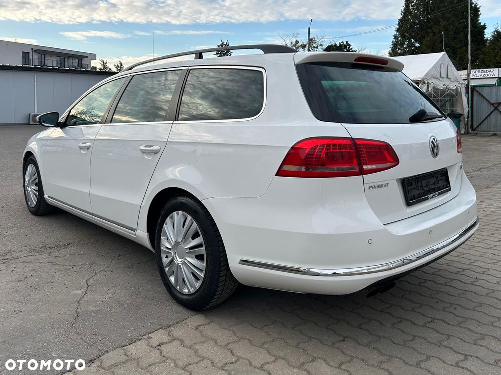 Volkswagen Passat 2.0 Blue TDI DSG SCR Comfortline - 10