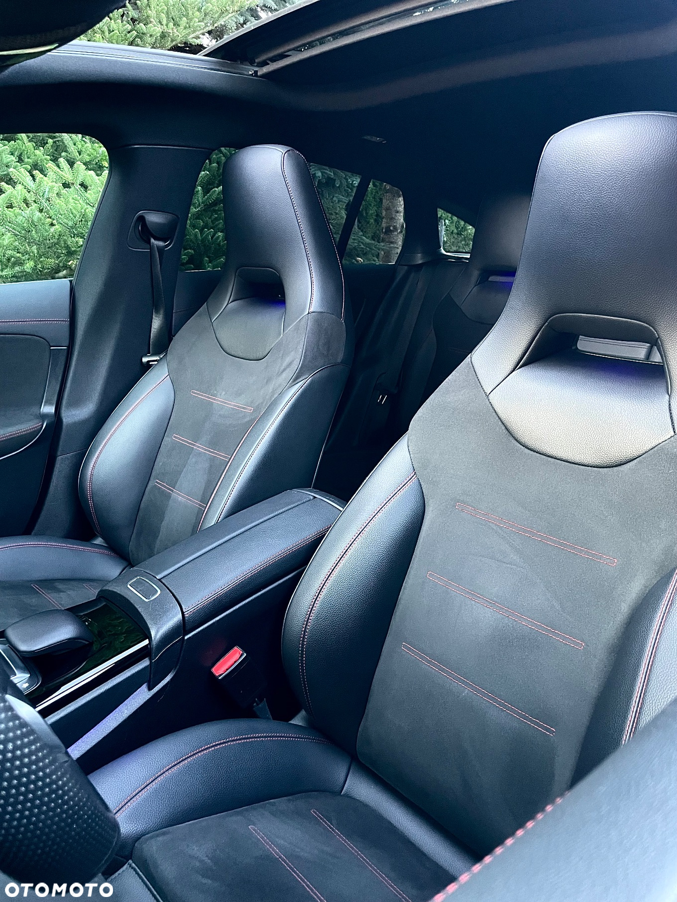 Mercedes-Benz CLA 200 d Shooting Brake 8G-DCT Edition AMG Line - 35
