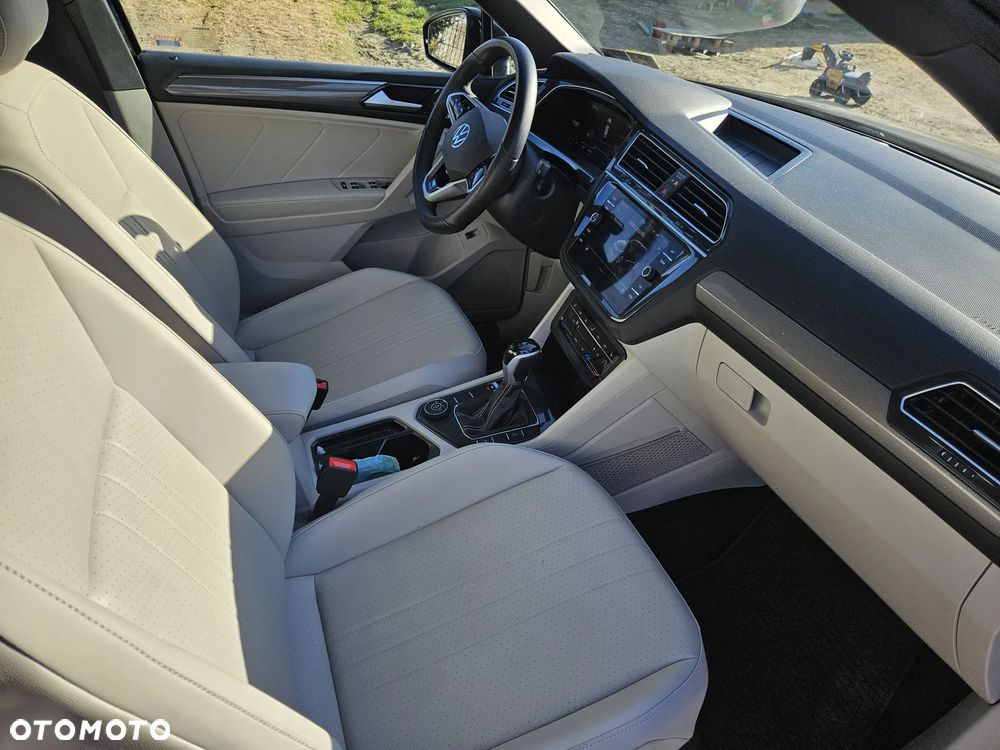 Volkswagen Tiguan - 5