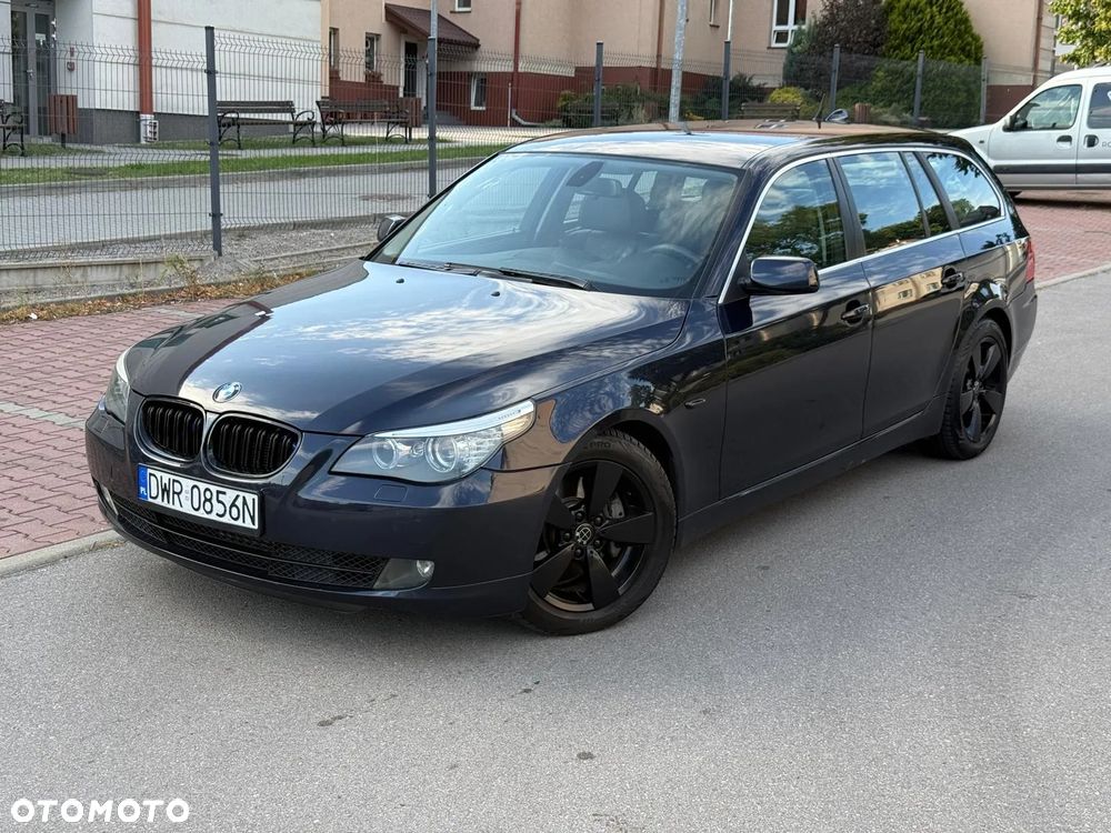 BMW Seria 5 530xd - 23