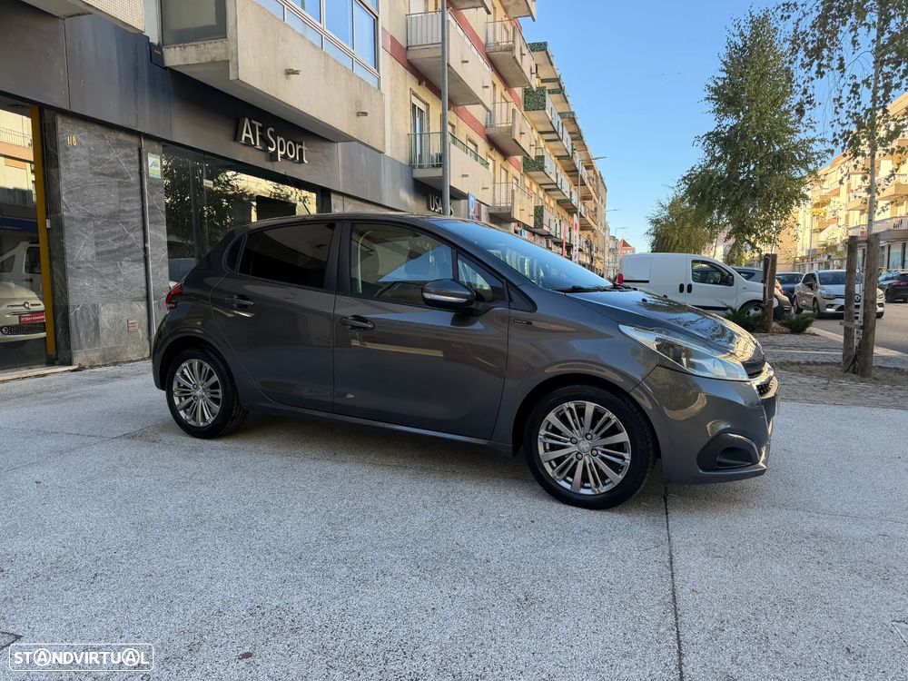 Peugeot 208 1.2 PureTech Style - 7