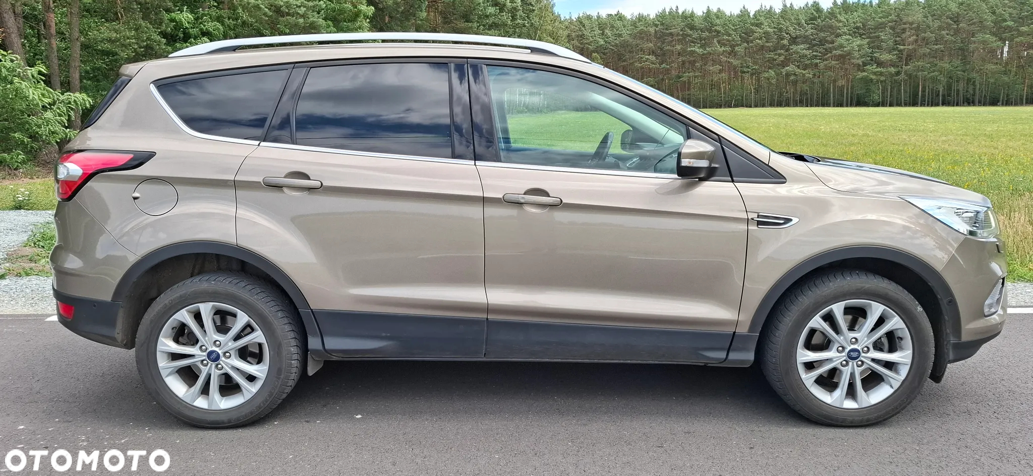 Ford Kuga - 8
