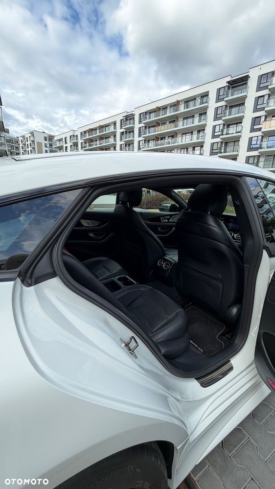 Mercedes-Benz AMG GT 53 4Matic+ Speedshift TCT 9G - 23