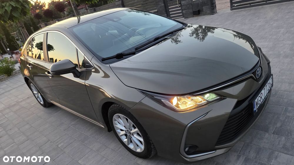 Toyota Corolla 1.8 Hybrid Comfort - 1
