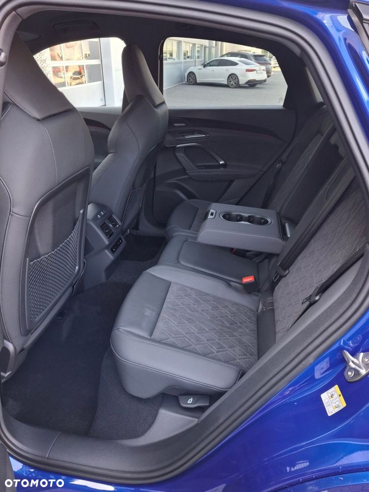 Audi SQ5 Sportback - 14