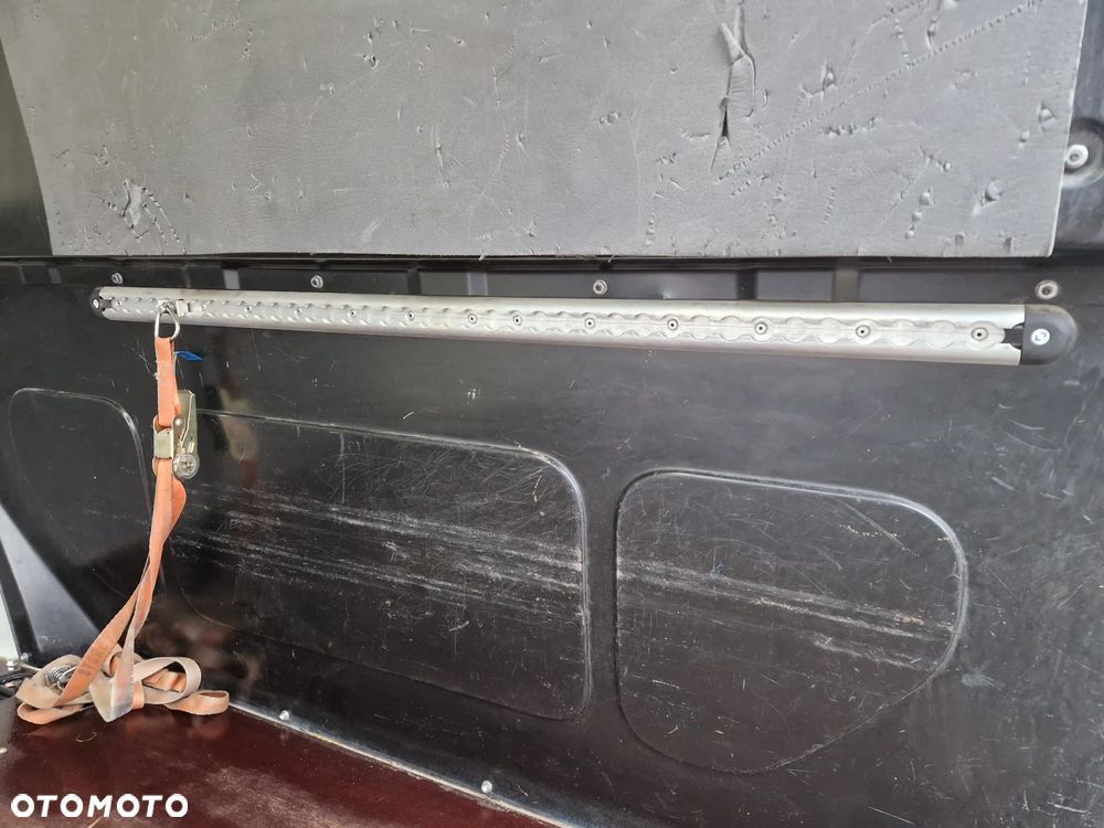 Volkswagen Transporter - 18