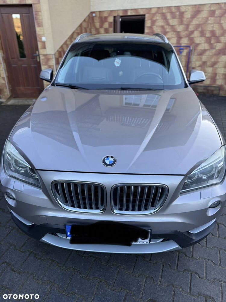 BMW X1 xDrive18d Sport Line - 3