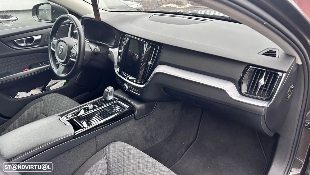 Volvo V60 2.0 T6 AWD TE Inscription Expression - 3