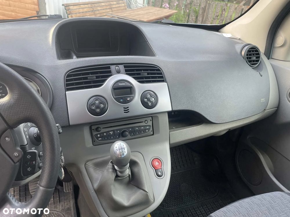 Renault Kangoo 1.5 dCi Privilege Plus - 10