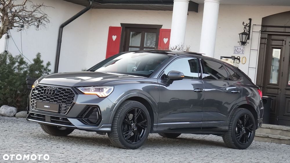 Audi Q3 Sportback - 11