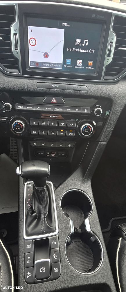 Kia Sportage 2,0 CRDI AWD Aut. GT Line - 24