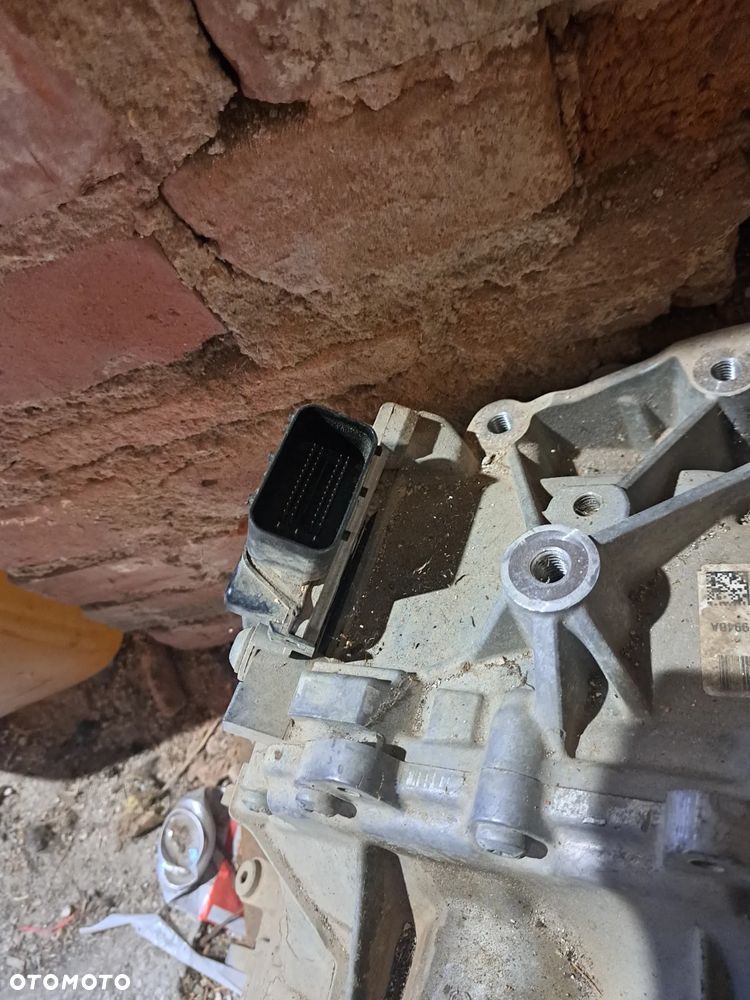 Skrzynie skrzynia biegów Automat Dodge Ram V 1500 5.7 68269509AA Durango Jeep Grand Cherokee WK2 6.2 68305283AC Jeep Compass II Jeep Renegade 68311994BA Do regeneracji na części - 11