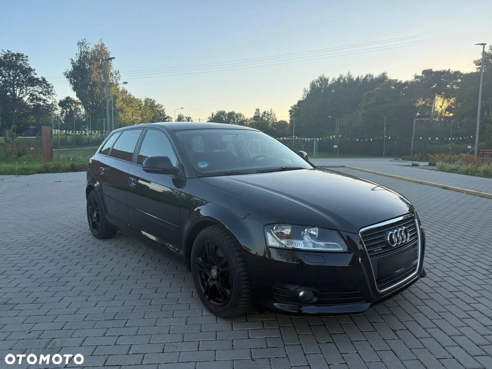 Audi A3 Sportback 2.0 TDI DPF Quattro Attraction - 3