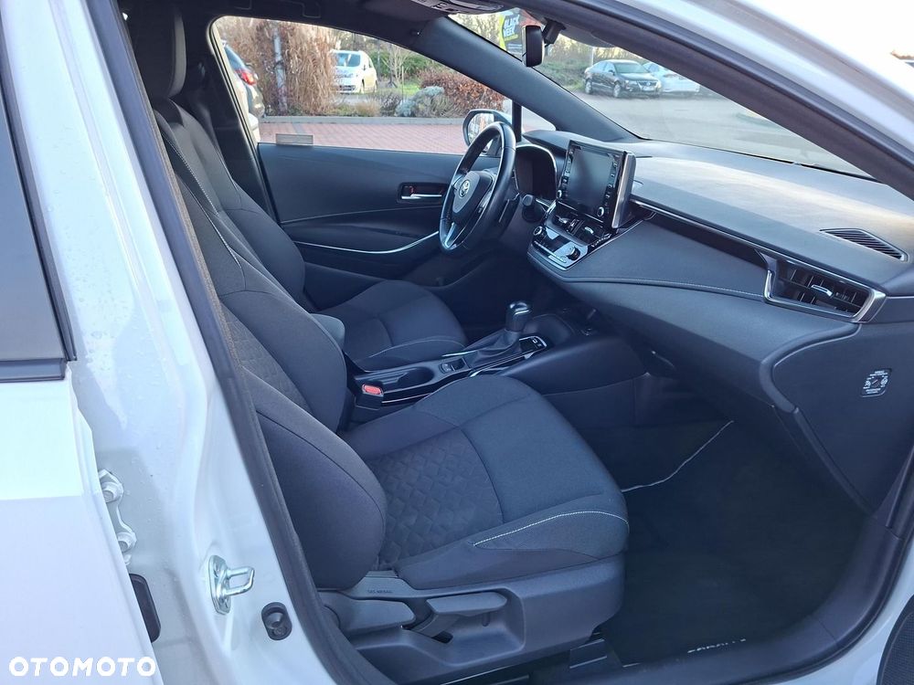 Toyota Corolla 2.0 Hybrid Comfort - 9