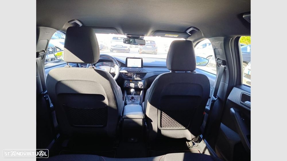 Ford Focus 1.0 EcoBoost ST-Line - 23