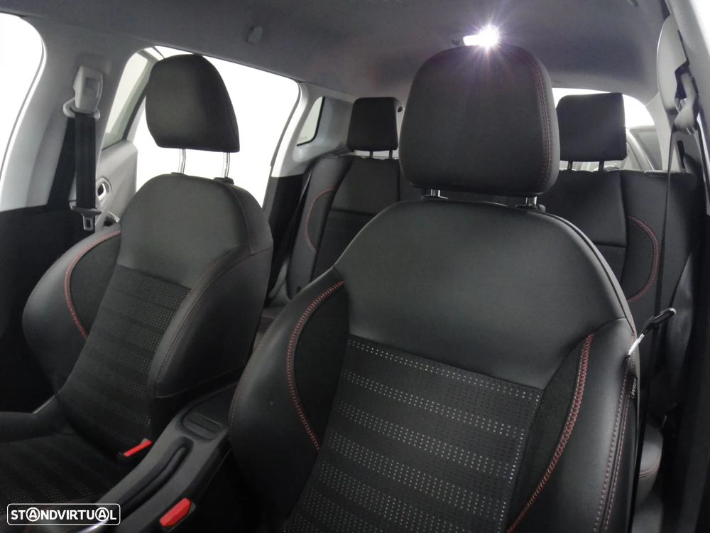 Peugeot 2008 PureTech 110 Stop&Start EAT6 GT-Line Edition - 10