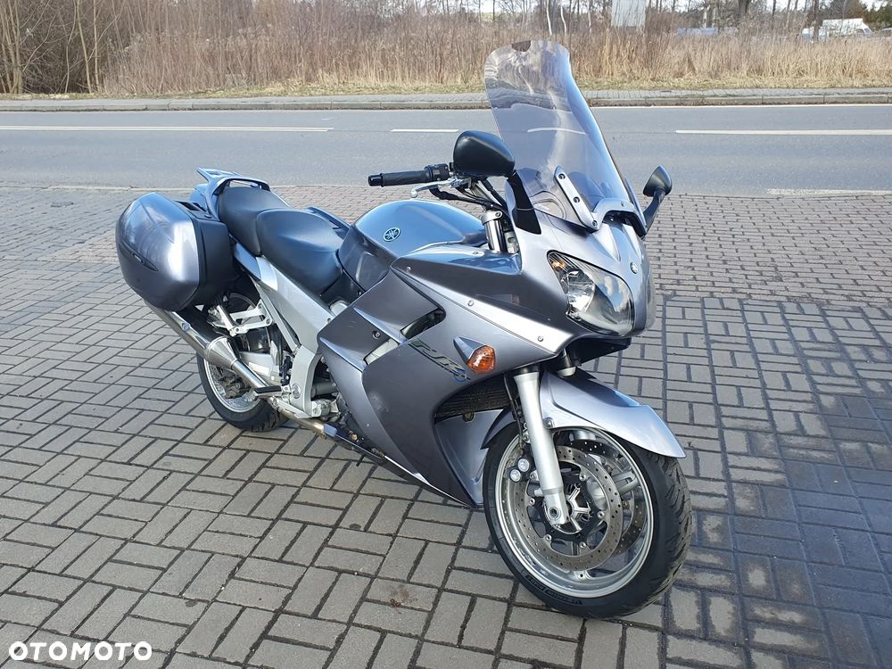 Yamaha FJR - 10