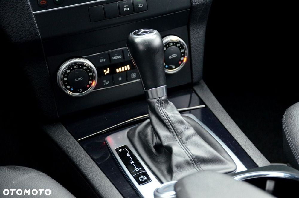 Mercedes-Benz GLK - 34