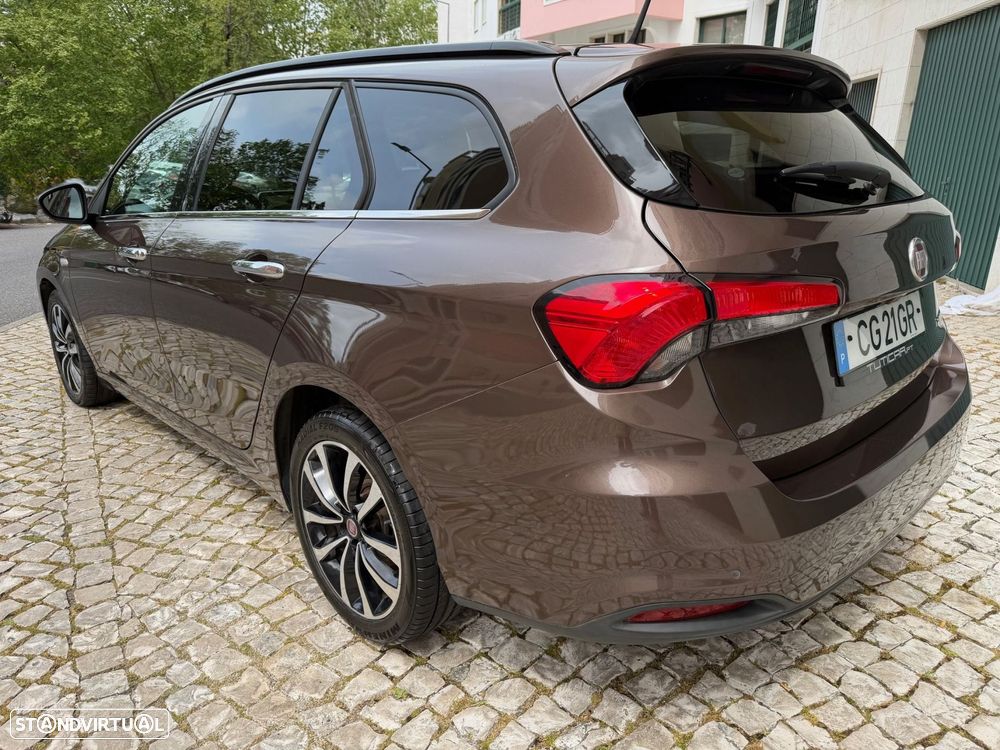 Fiat Tipo Station Wagon 1.6 M-Jet Lounge J17 - 23