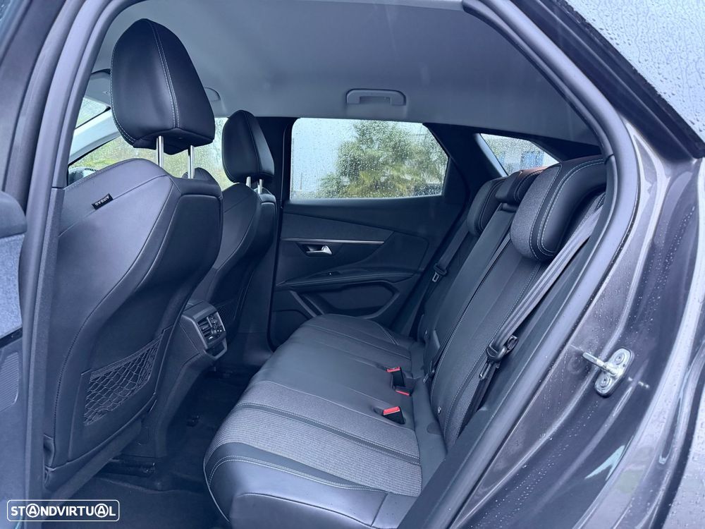 Peugeot 3008 1.5 BlueHDi Allure - 28