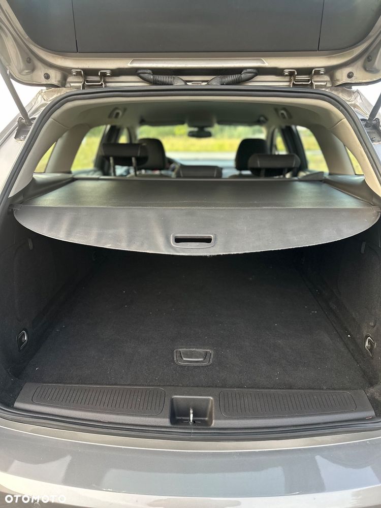 Opel Astra 1.4 T Dynamic - 11