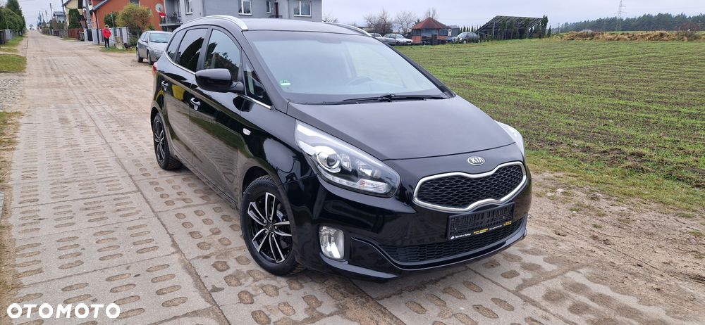 Kia Carens 1.7 CRDi 115 Dream-Team Edition - 8