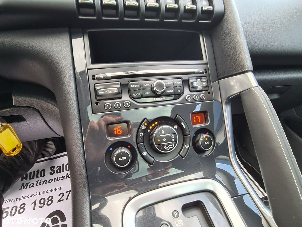 Peugeot 3008 1.6 BlueHDi Allure S&S EAT6 - 15