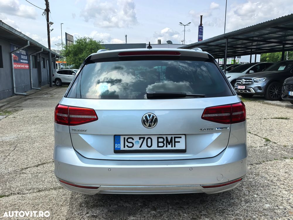 Volkswagen Passat 2.0 TDI (BlueMotion Technology) DSG Highline - 10
