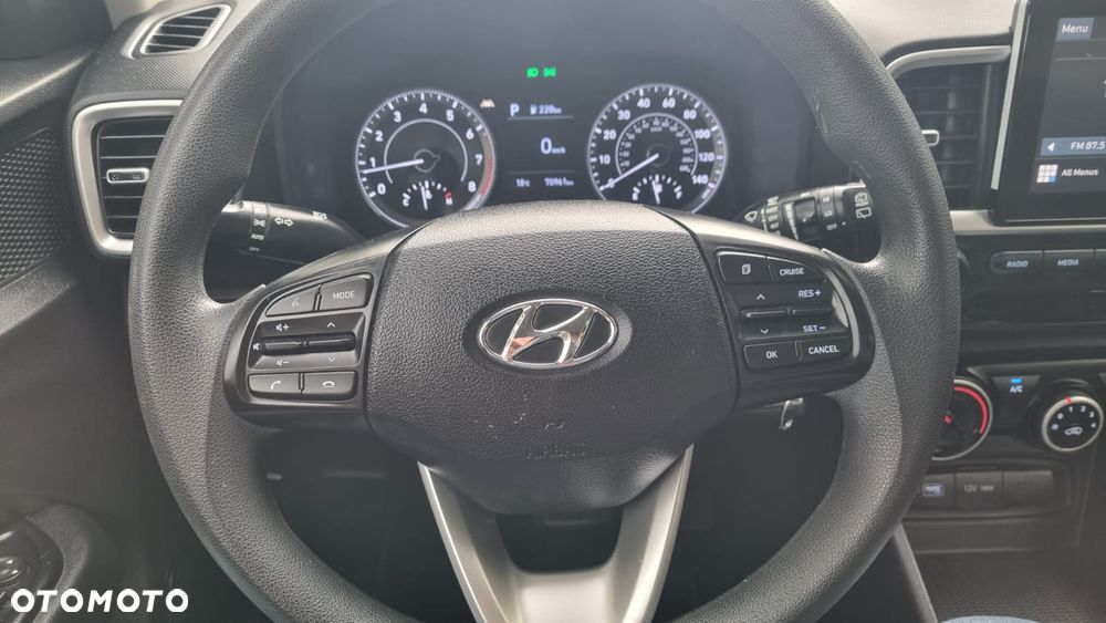 Hyundai Kona - 22