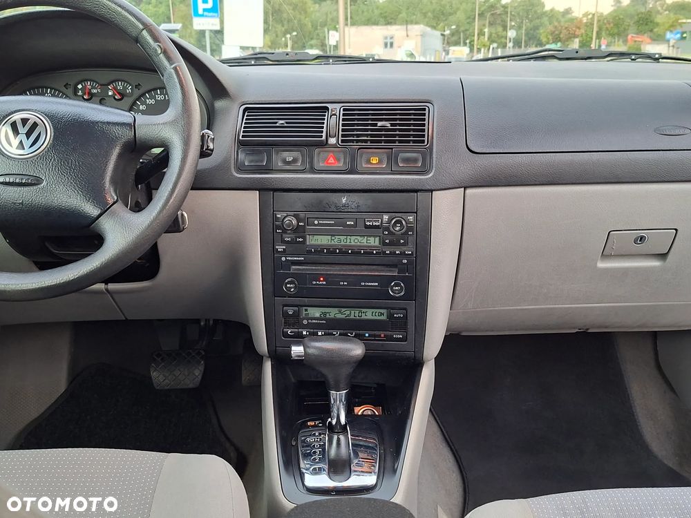 Volkswagen Golf 2.0 Comfortline - 13