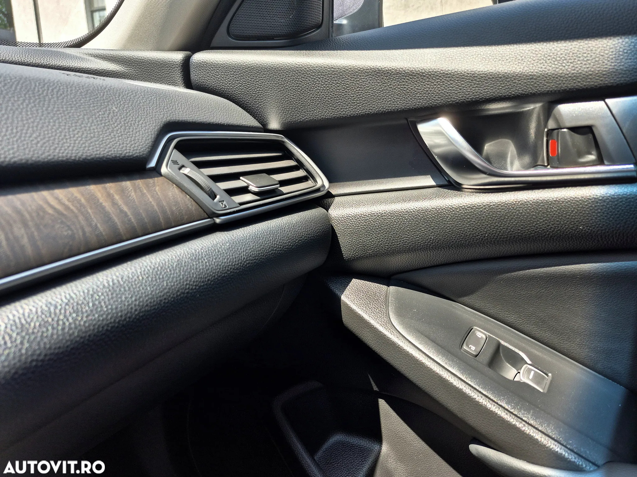 Honda Accord - 38