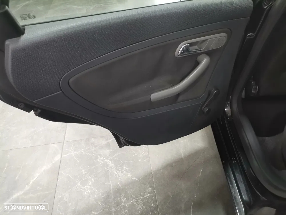 SEAT Ibiza 1.2 12V Fresc Plus - 12