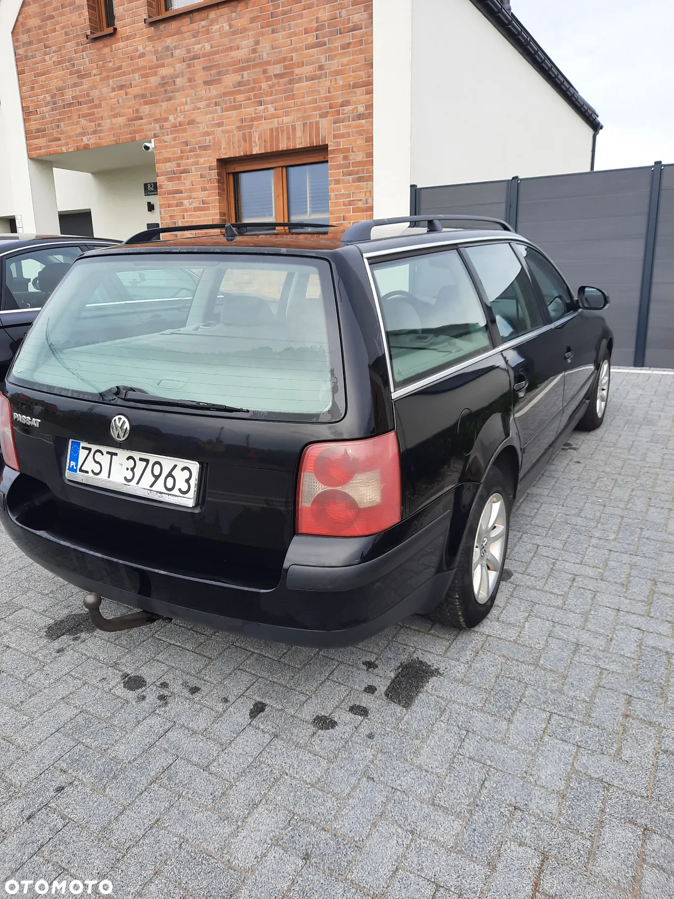 Volkswagen Passat 1.9 TDI Comfortline - 4