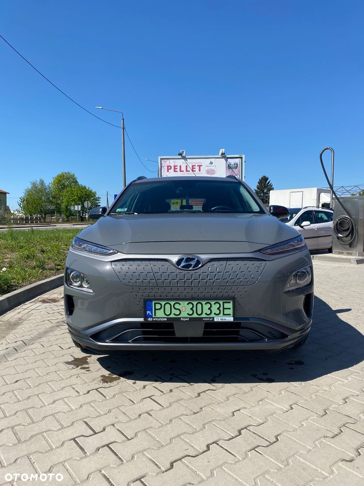 Hyundai Kona Electric 39kWh Premium - 2