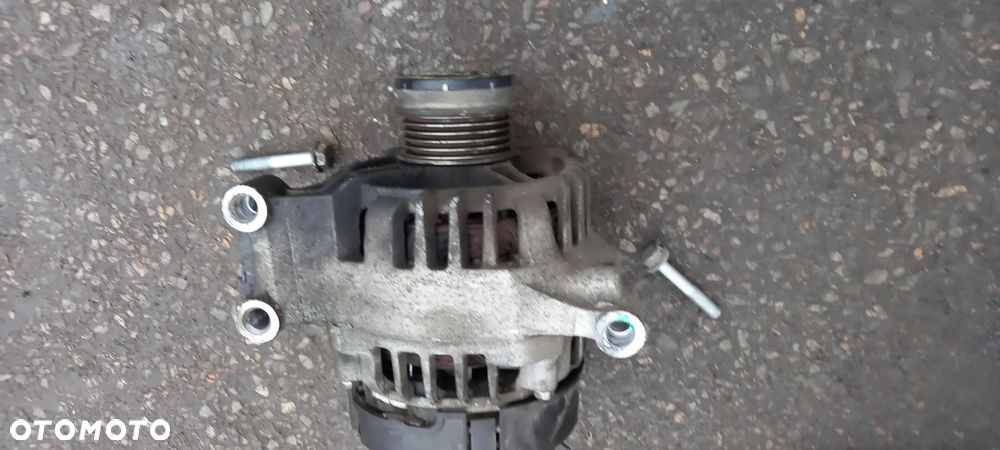 Fiat Bravo II 1.4 T-Jet Alternator - 5