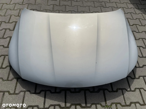 VW Passat CC 3C8 maska pokrywa silnika