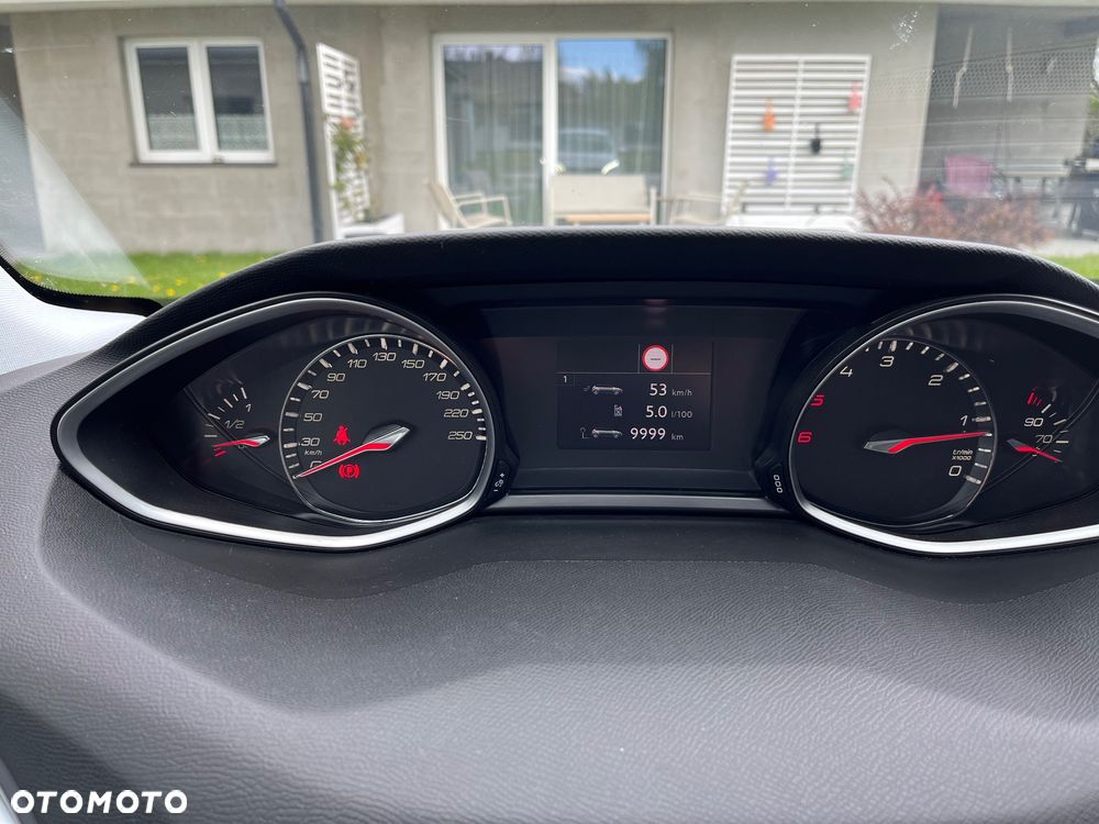 Peugeot 308 BlueHDi FAP 130 Stop & Start Allure Pack - 25