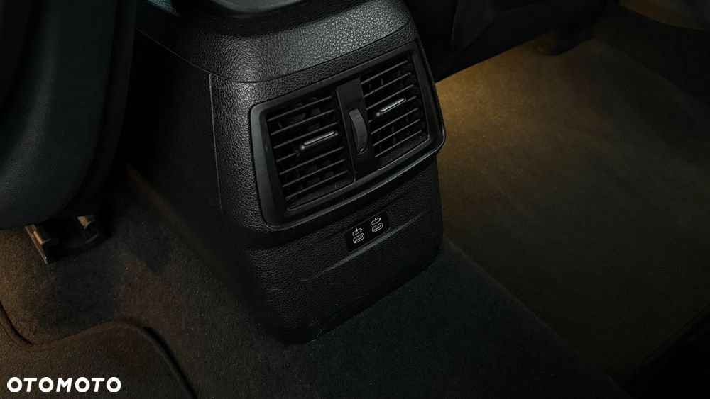 BMW Seria 2 216i GT Sport Line - 20