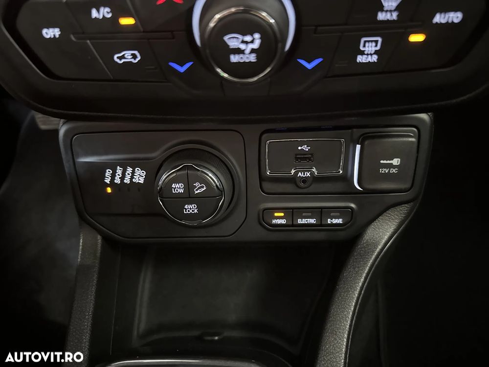 Jeep Renegade 1.3T 4xe AT6 PHEV Limited - 18