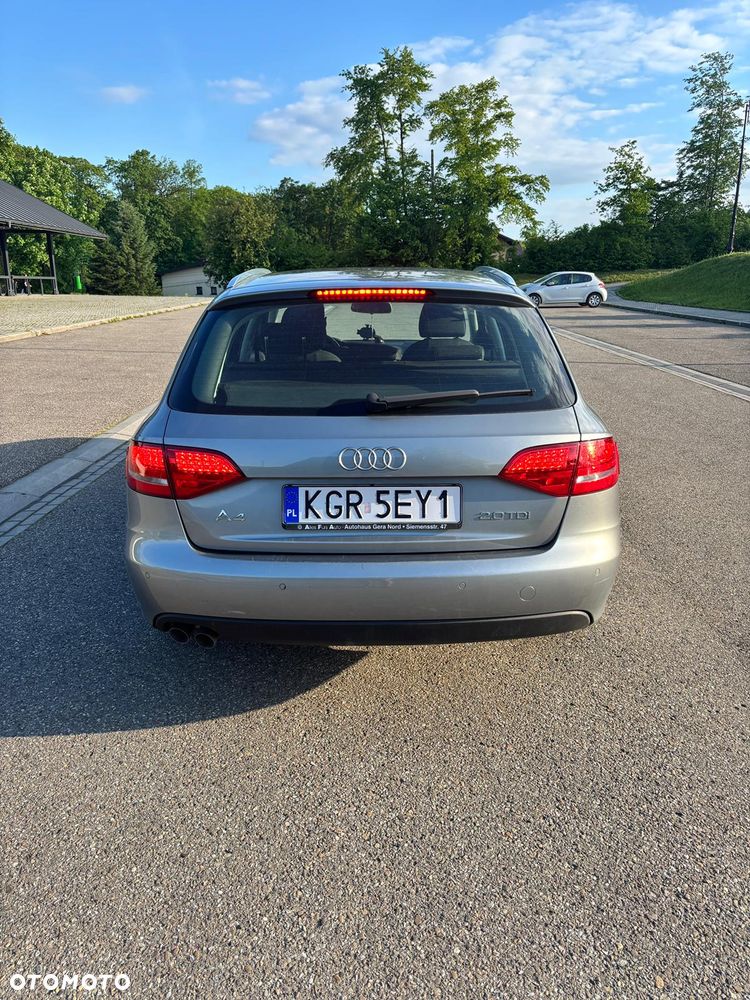 Audi A4 Avant - 3