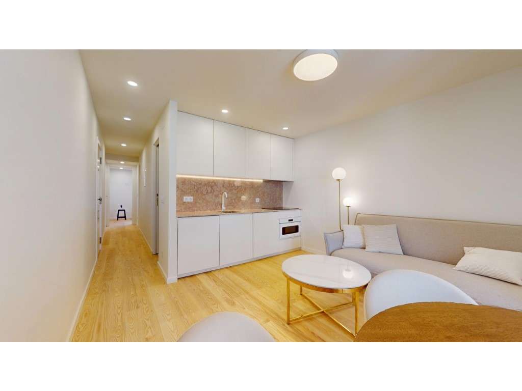 Apartamento T1+1 na Graça - Grande imagem: 2/19