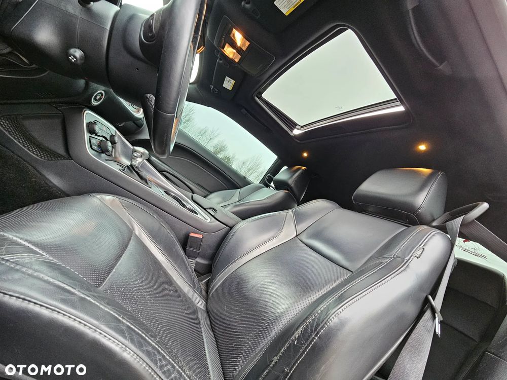 Dodge Challenger Automatik R/T Plus - 28