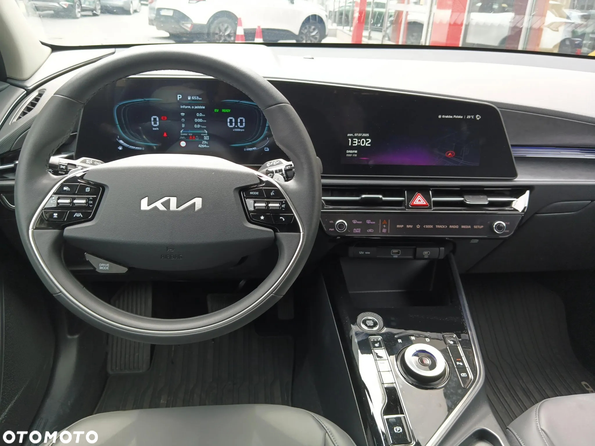Kia Niro 1.6 GDI Hybrid L - 12