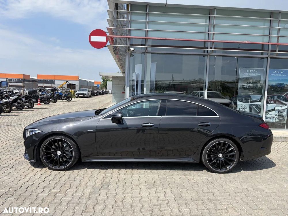 Mercedes-Benz CLS - 4